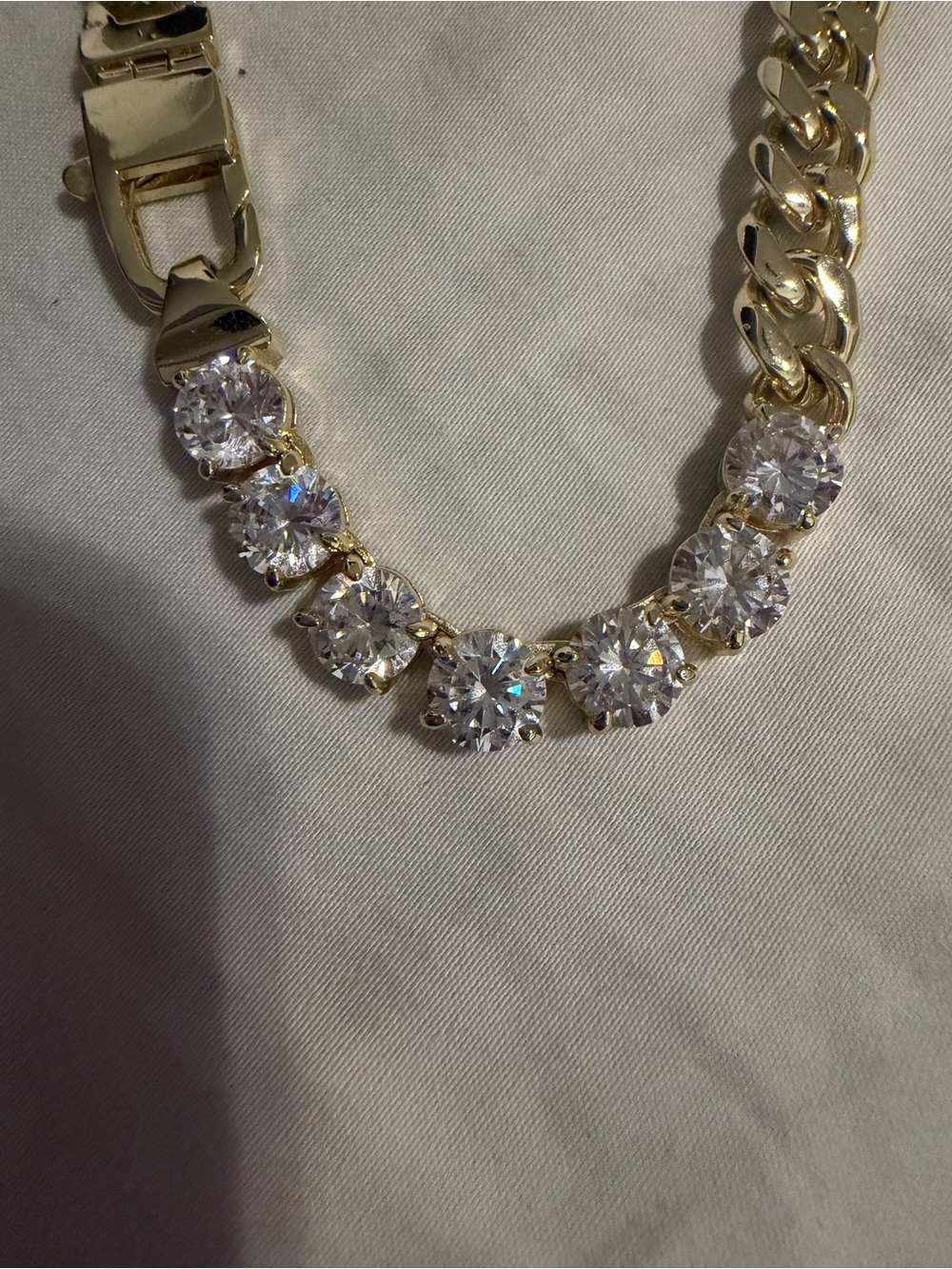 Melinda Maria Julian loves diamonds necklace - Picture 2 of 4